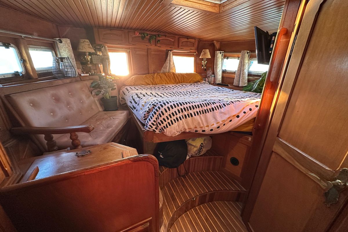 1989 Caroff Goelette Lex Eterna
