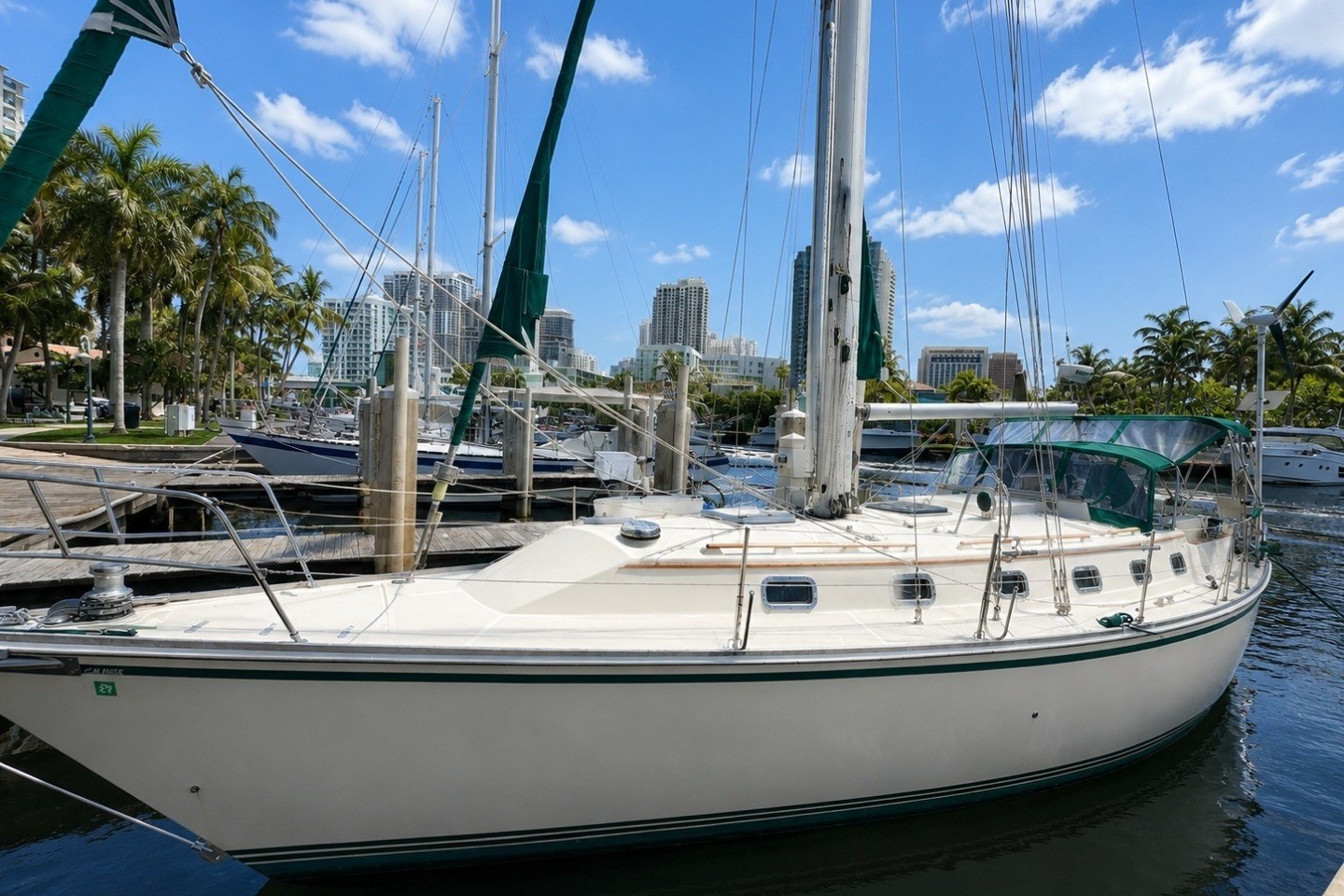 1992 Caliber 40 for sale in Fort Lauderdale, Florida