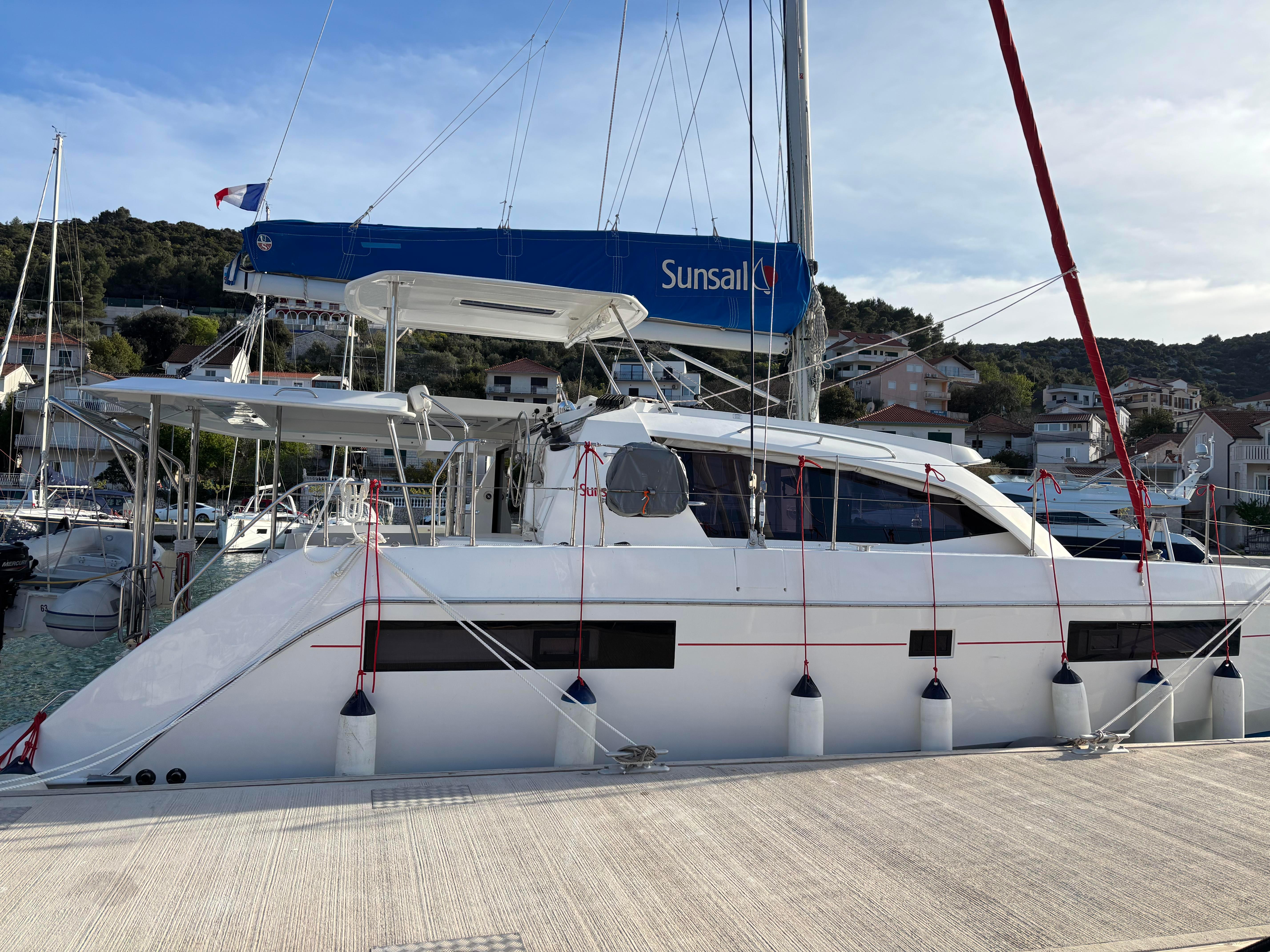 2019 Leopard 40