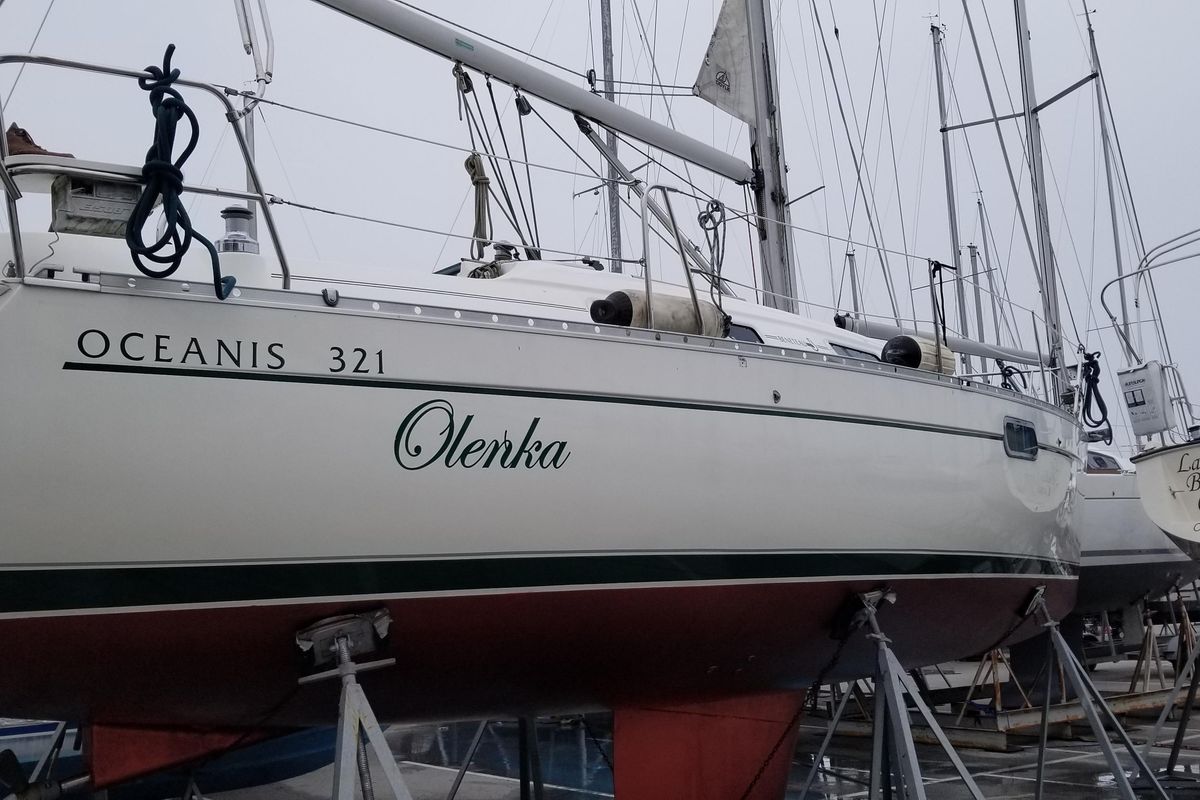 1997 Beneteau Oceanis 321 Boats