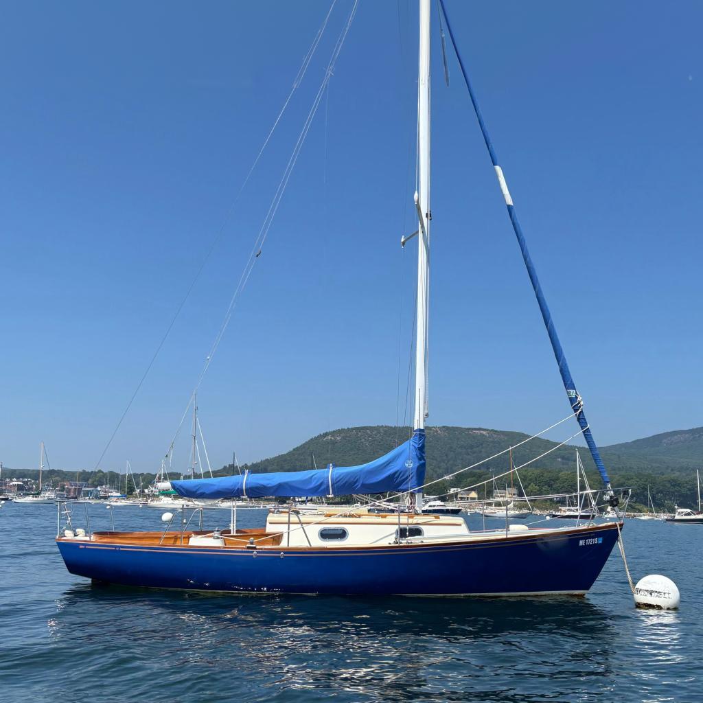1998 Hank Hinckley Great Harbor 26