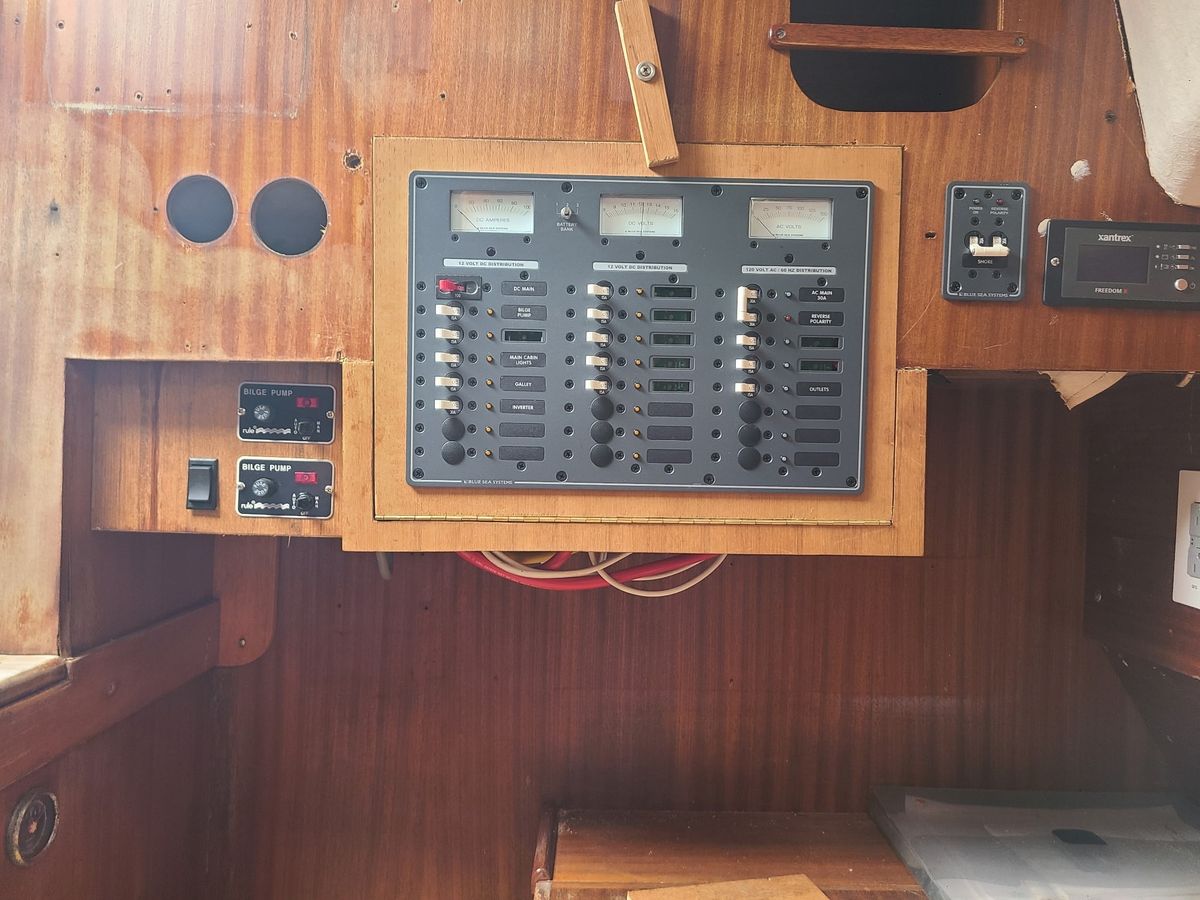 1984 Beneteau First 42