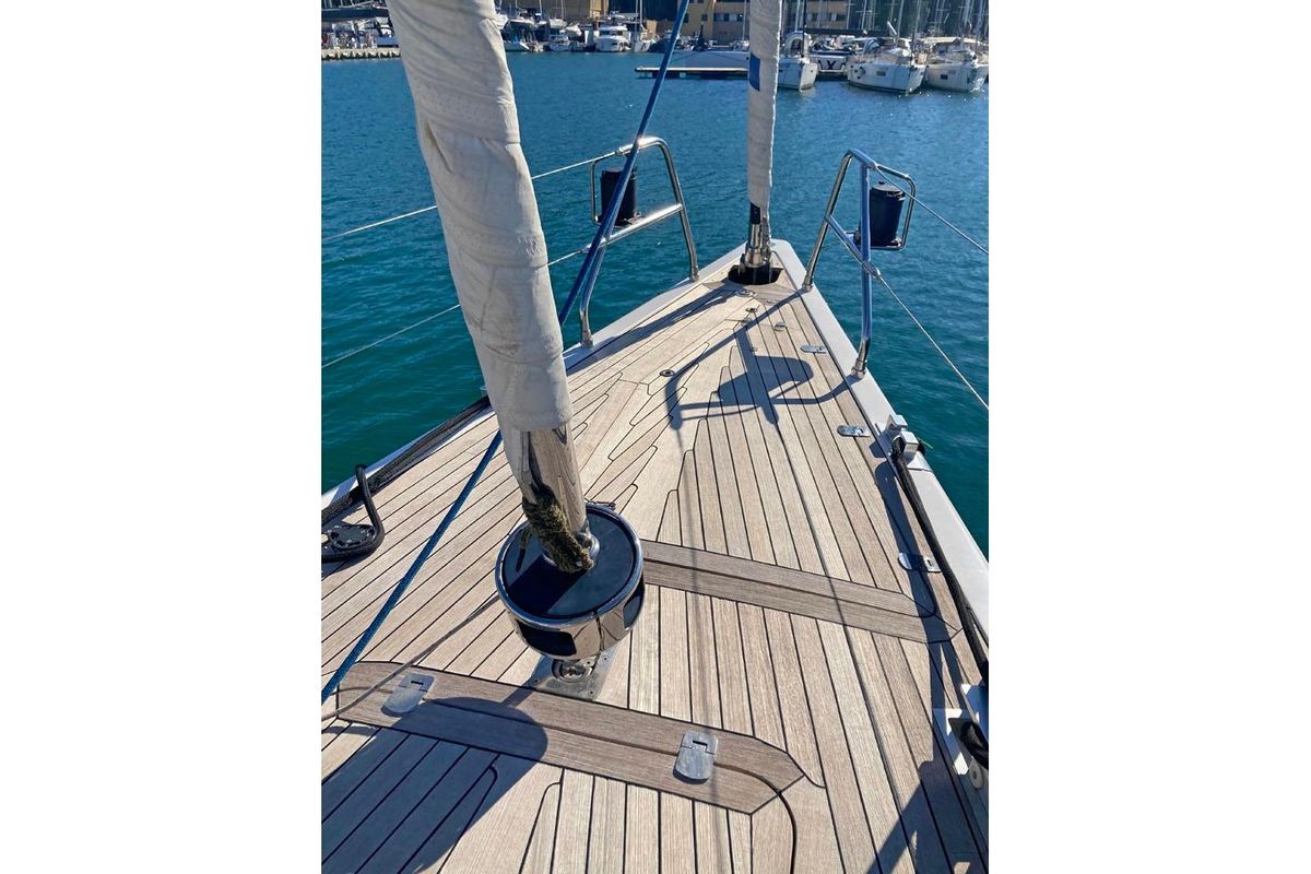 2001 Nautor Swan 80