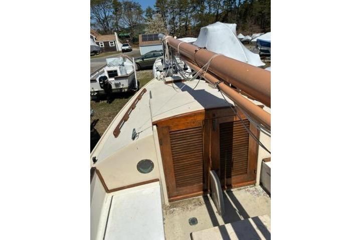 1974 Marshall 22 Catboat