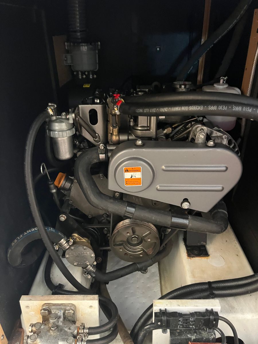 2019 Beneteau Oceanis 38.1