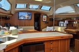 2006 Hunter 41 Deck Salon