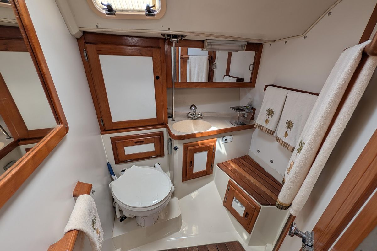 1995 Catalina 36 Mkii for sale in Chicago, Illinois 36 ft