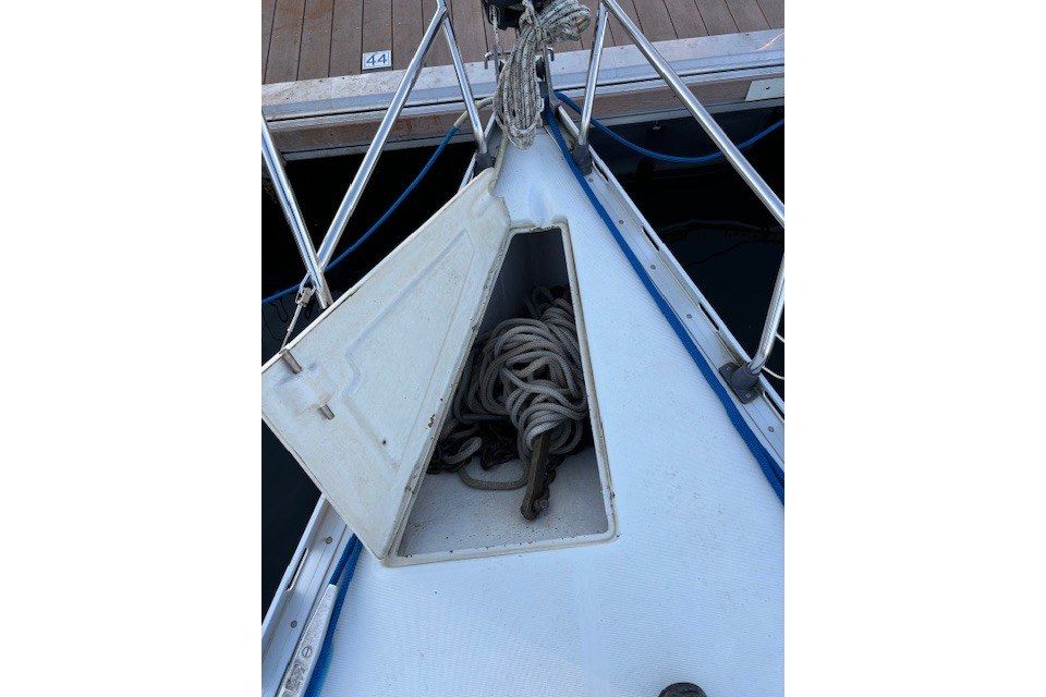 1984 Beneteau First 32