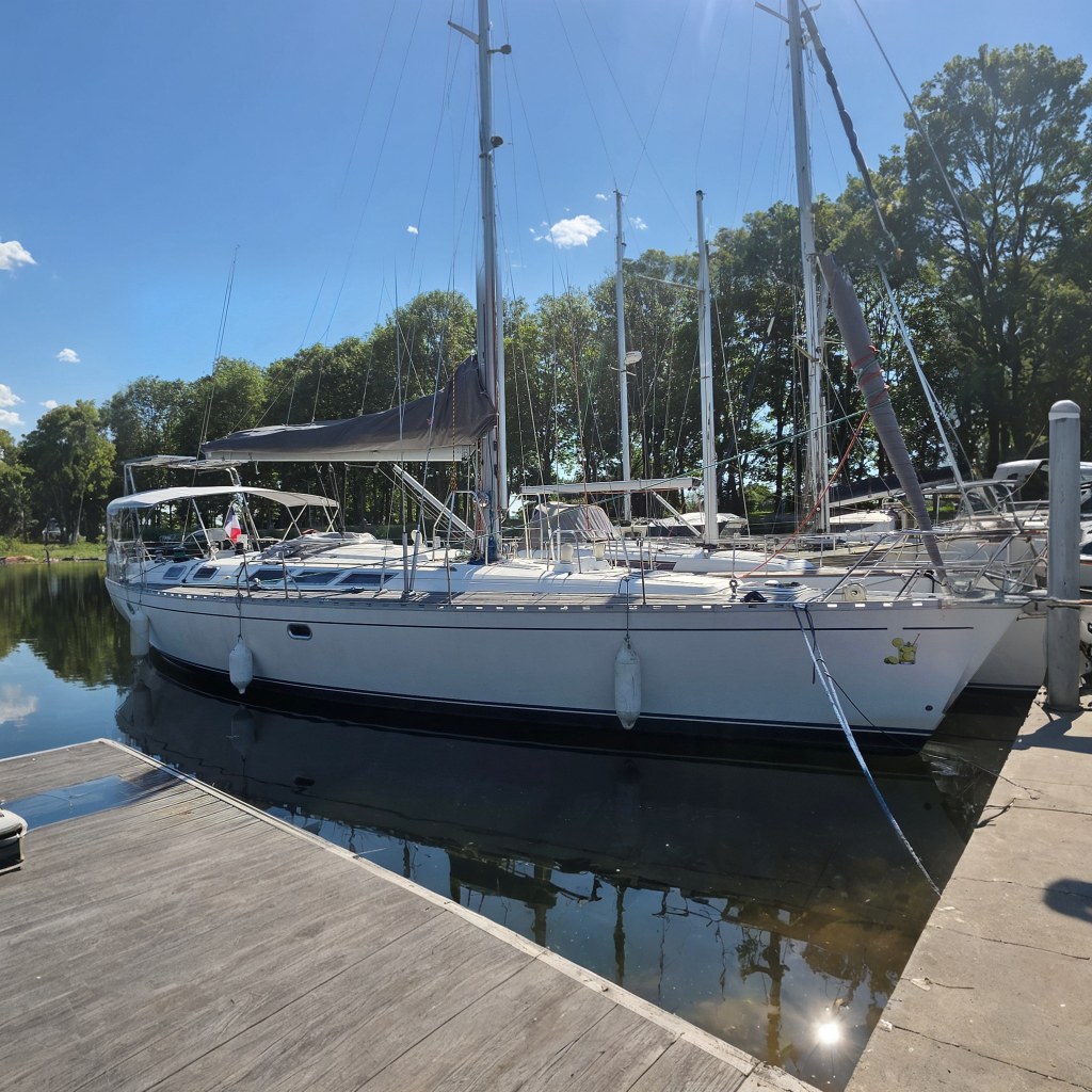 1996 Dufour 48