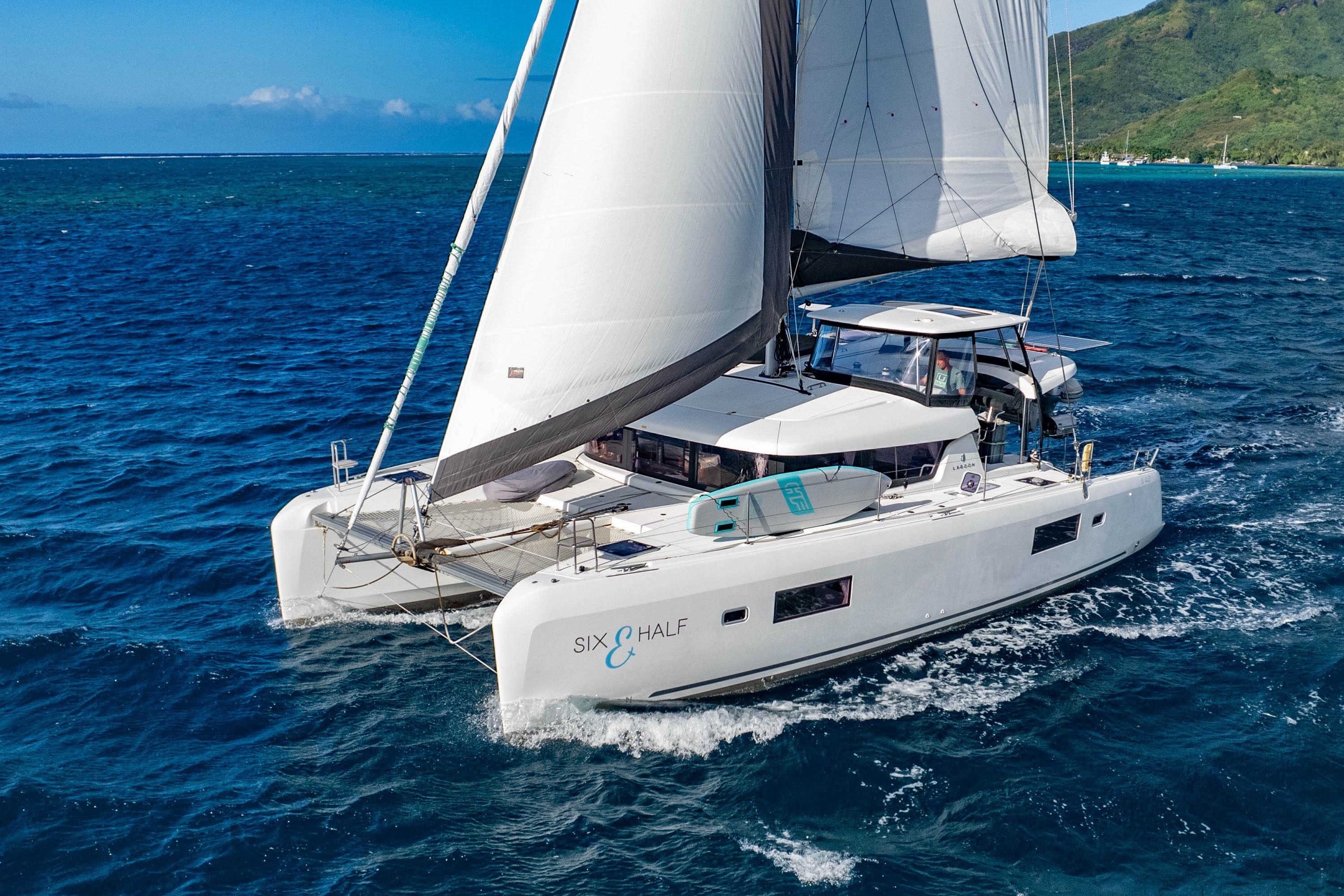 2018 Lagoon 42 for sale in Papeete, French Polynesia