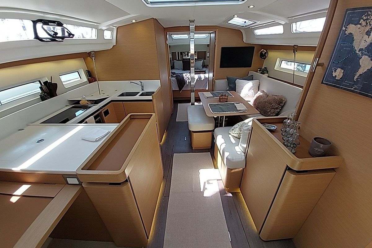2023 Jeanneau Sun Odyssey 440