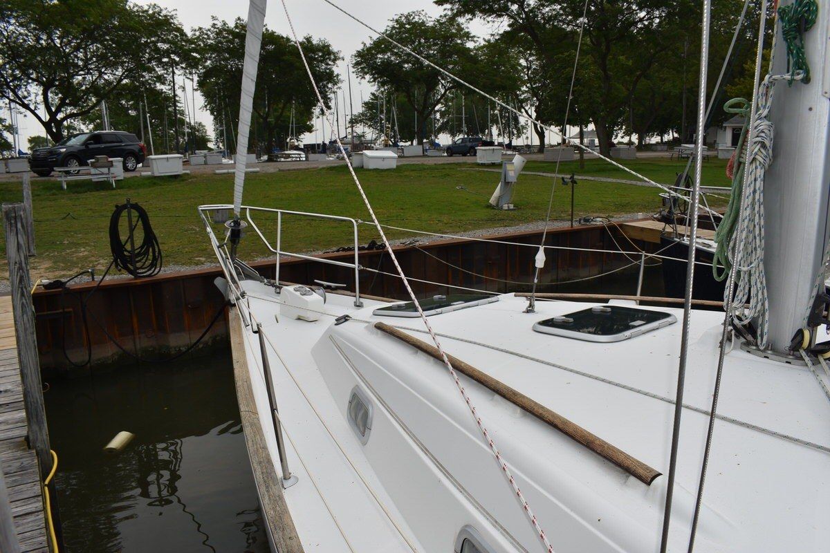 1999 Beneteau Oceanis 36 CC