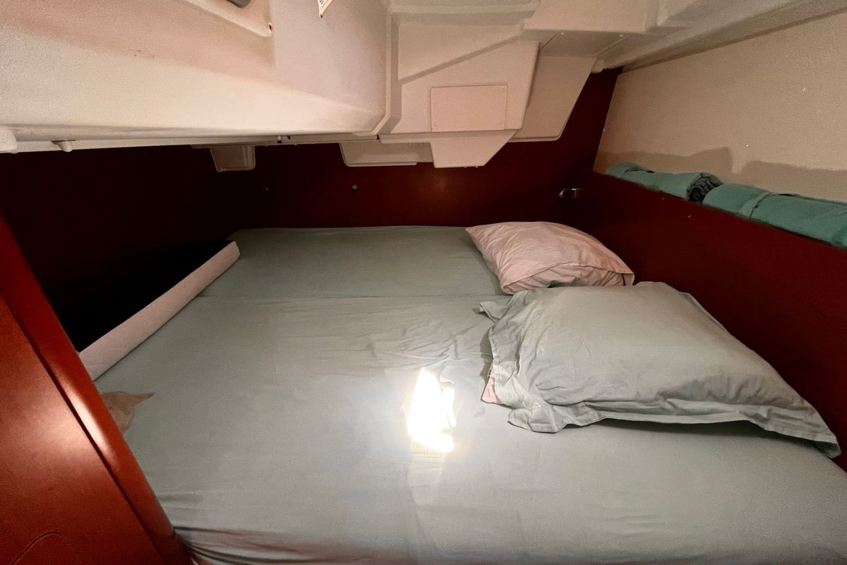 2018 Beneteau Oceanis 35.1