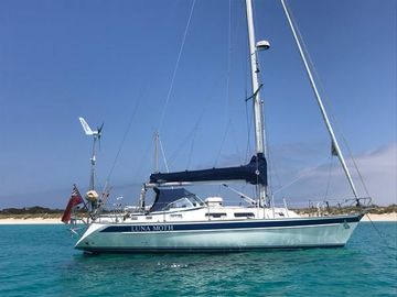 1998 Hallberg-Rassy 34 Boats