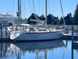 1981 Islander Peterson 40