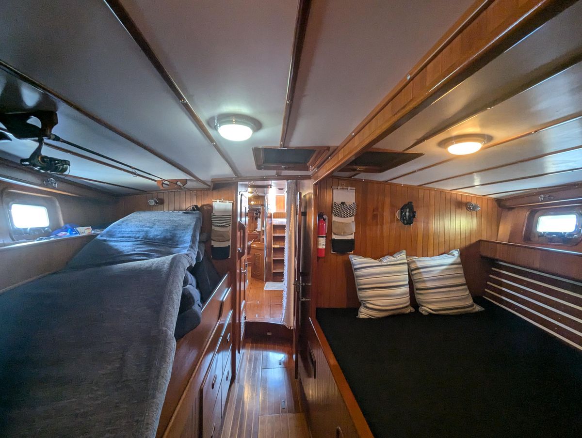 1989 Tayana 55