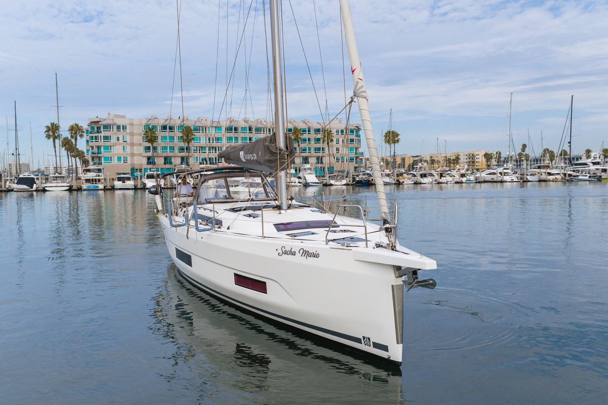 2024 Dufour 470