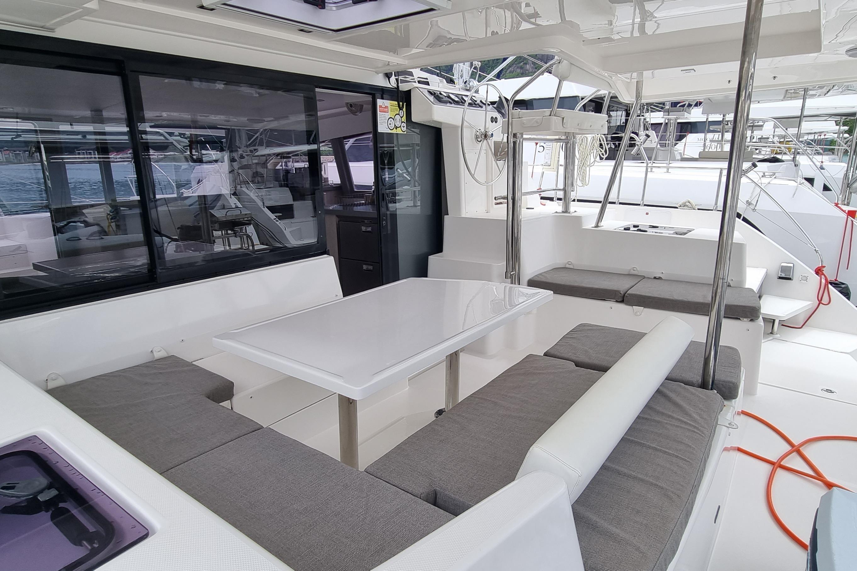 2020 Leopard 40