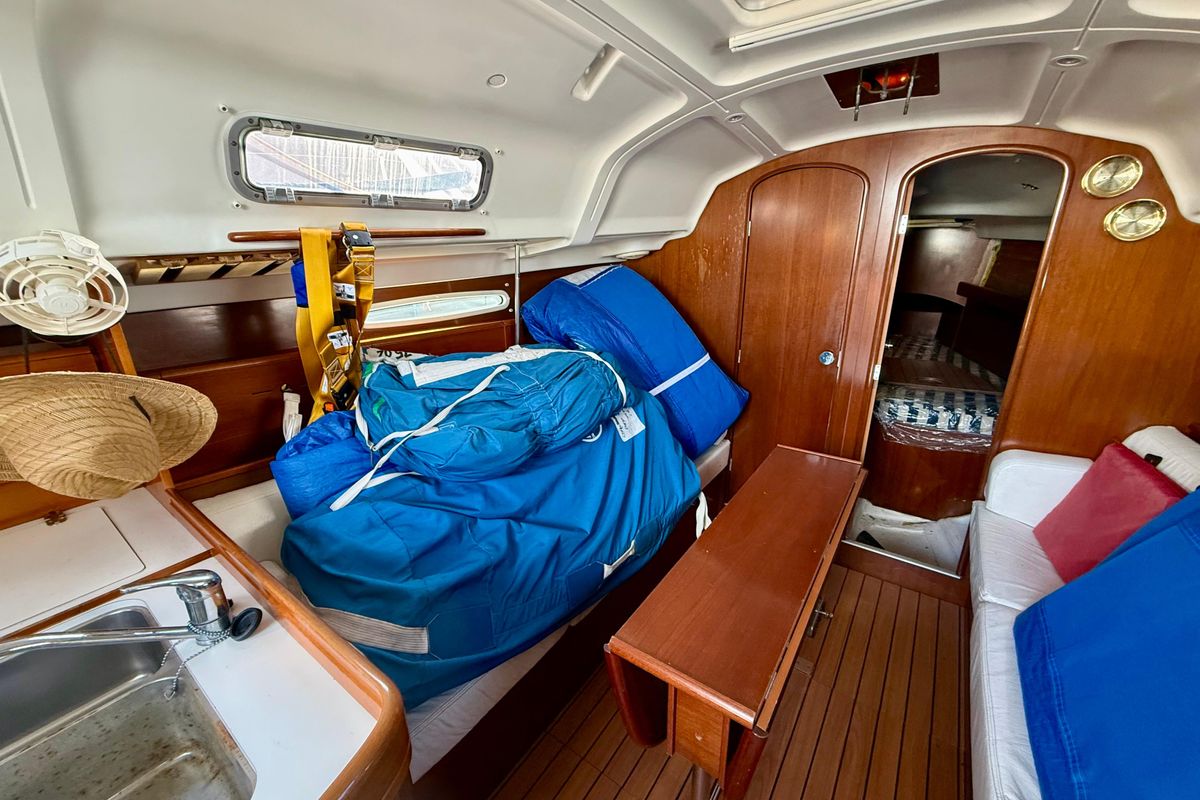 2005 Beneteau First 36.7