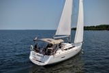 2013 Jeanneau Sun Odyssey 379