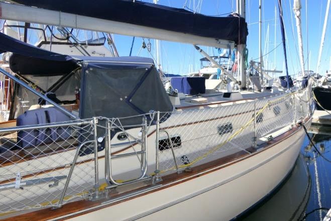1999 Island Packet 45