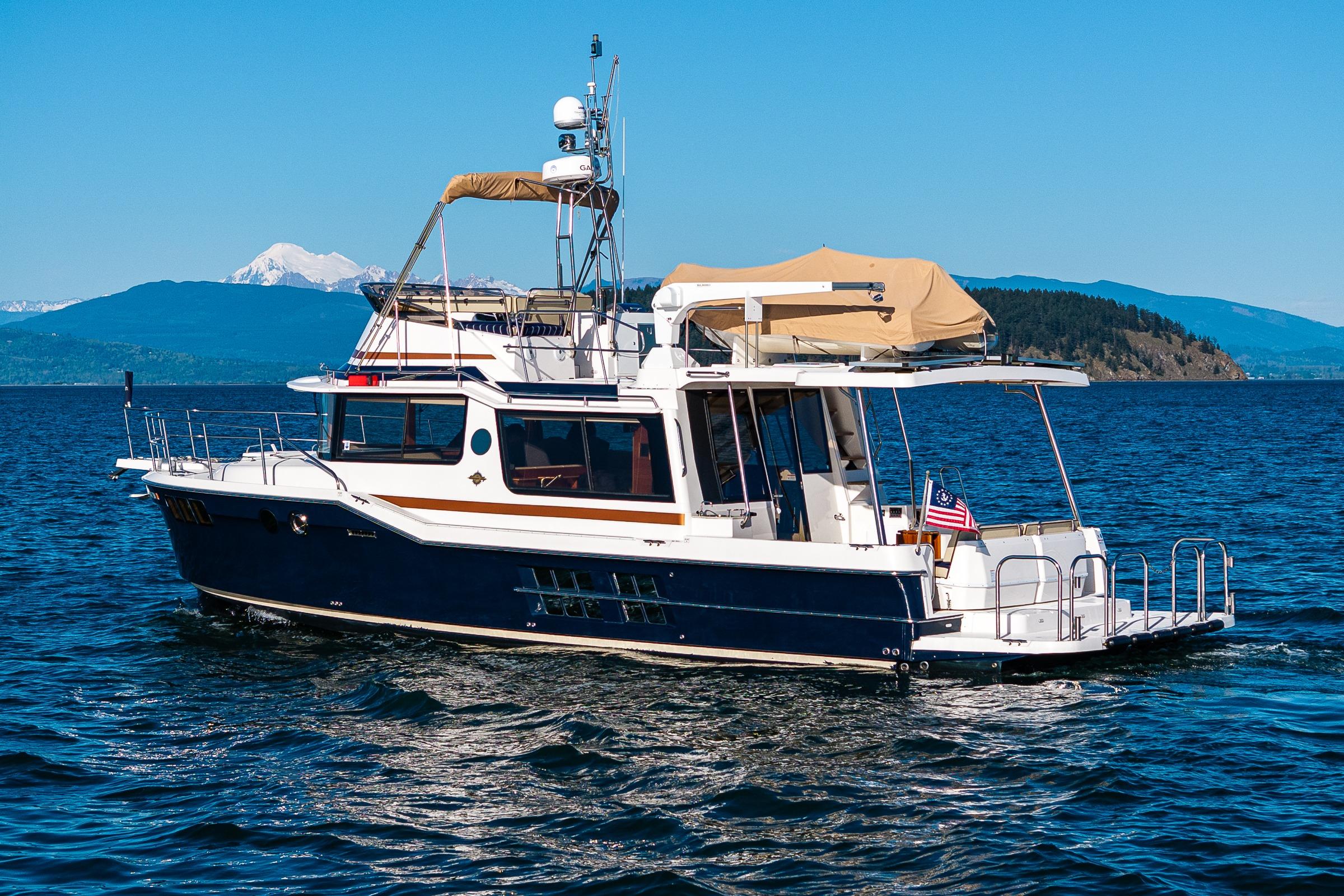 2020 Ranger Tugs R-41 CB