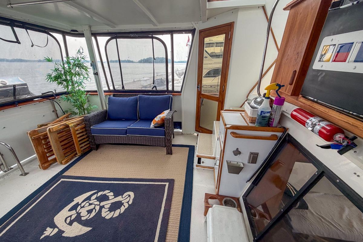 1987 Symbol 41 Sun Deck