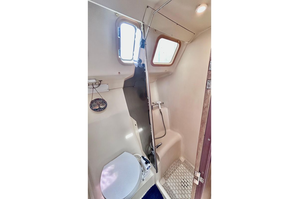 1999 Hunter 410