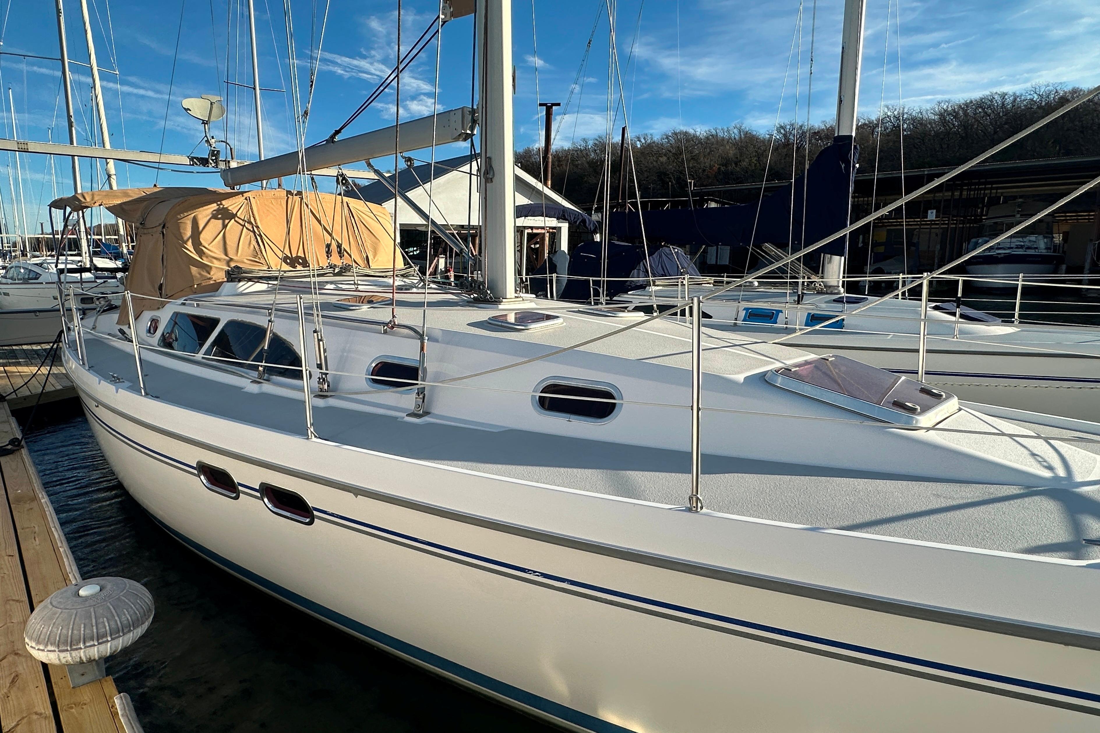 2006 Catalina 387