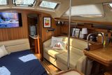 2006 Hunter 41 Deck Salon