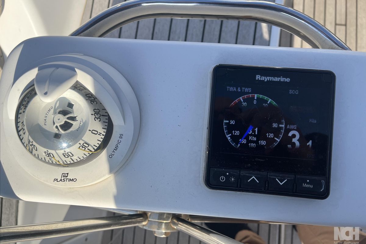 2022 Dufour 390 for sale in Marseille, Bouches-du-Rhône, France 39 ft