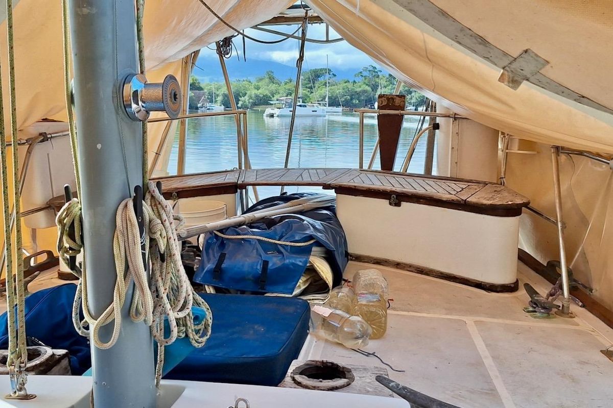1982 Vagabond 47