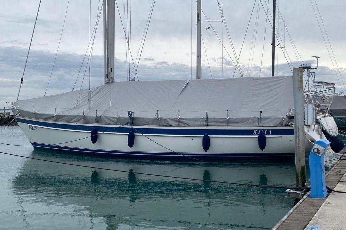 2001 Hallberg-Rassy H.R. 53