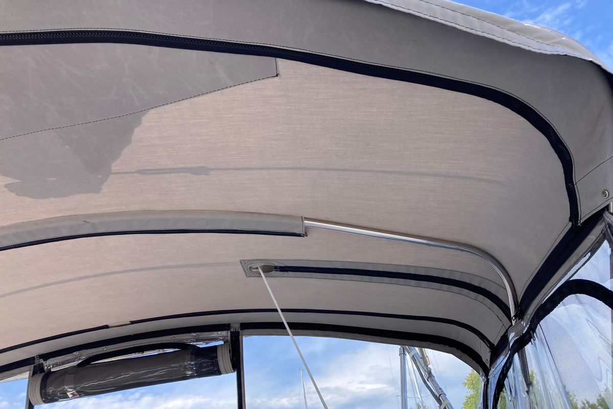 1992 Hunter 33.5