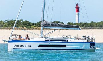 2024 Dufour 37 Boats