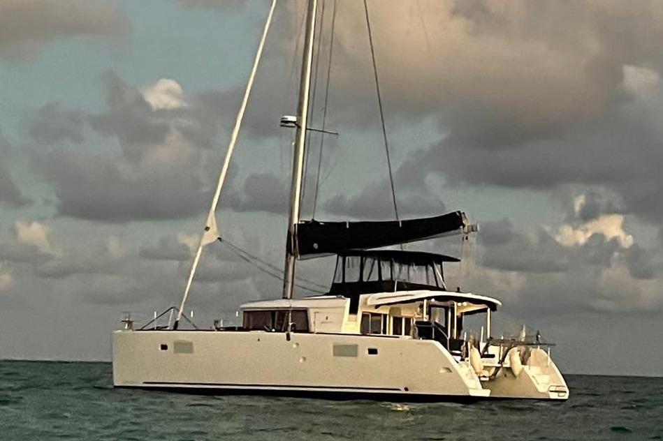 2019 Lagoon 450