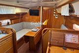 2006 Bavaria Cruiser 33