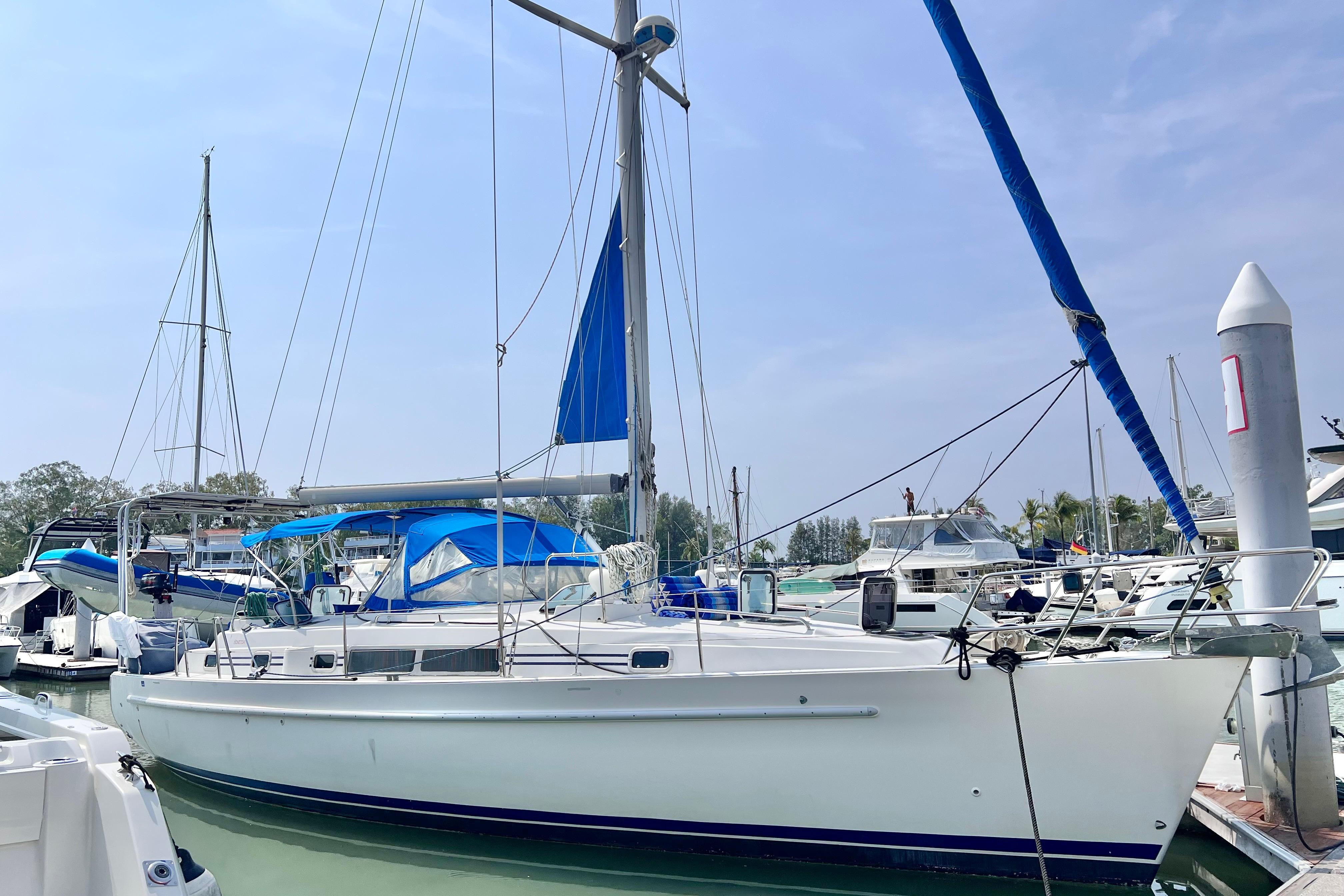 2010 Beneteau Oceanis 40 Boats