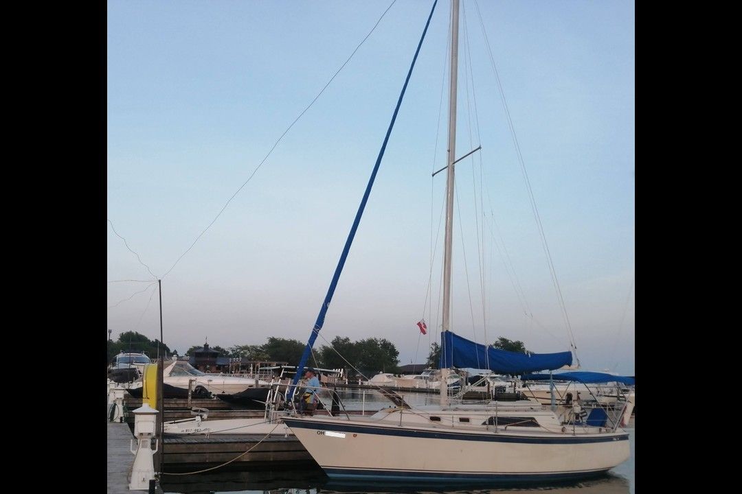 1981 O'Day 28
