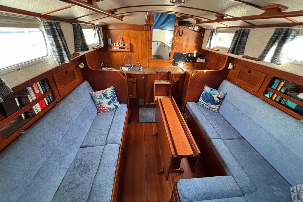 1987 Hallberg-Rassy 94 Kutter