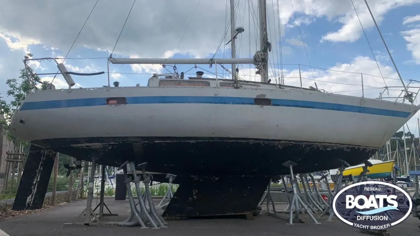 1975 Pouvreau Romanee Boats