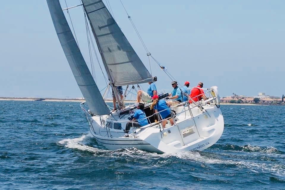 1999 Catalina 320