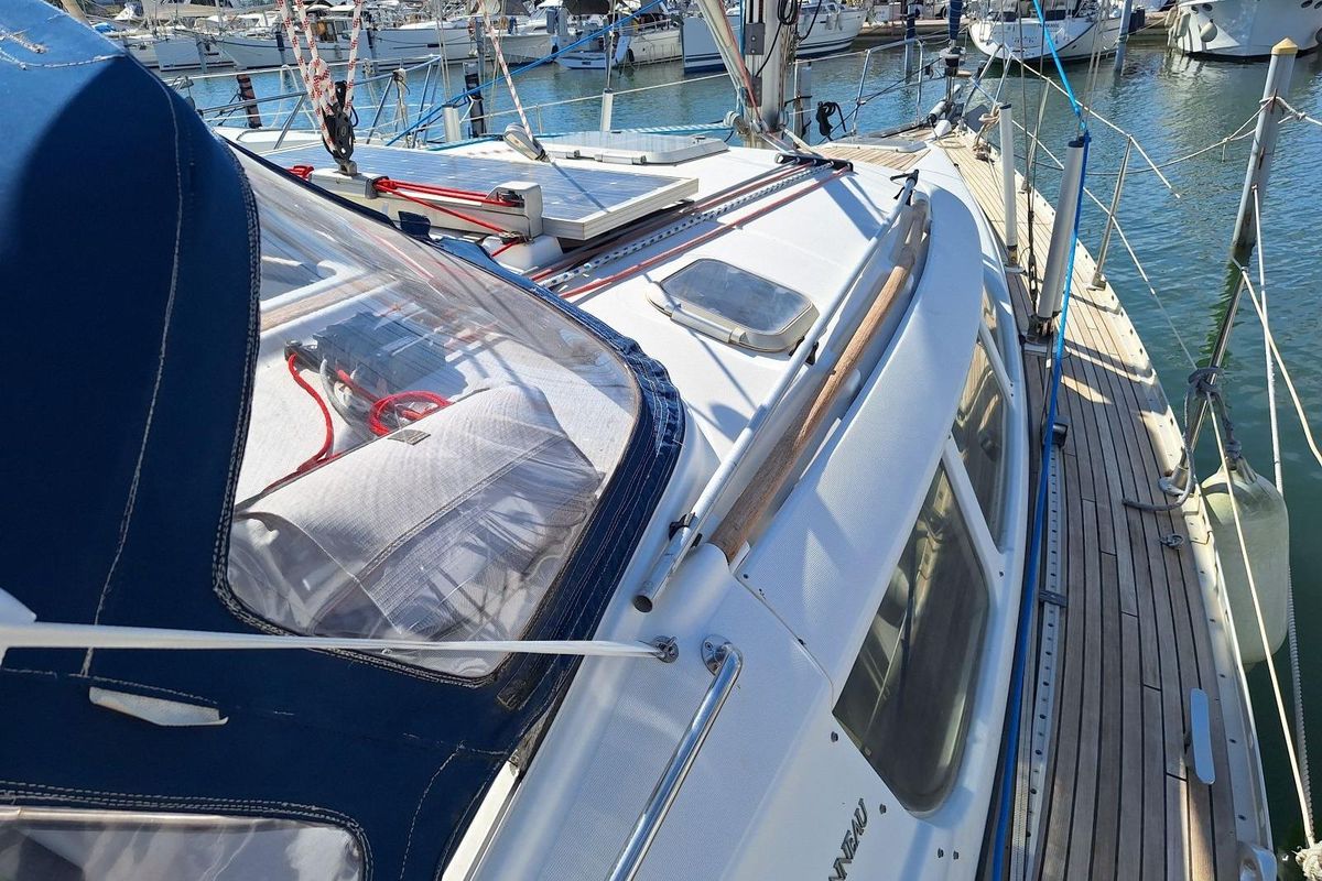 2000 Jeanneau Sun Odyssey 40 DS