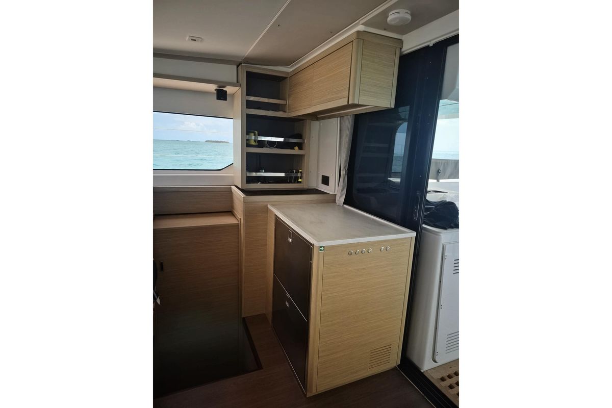 2025 Lagoon 46