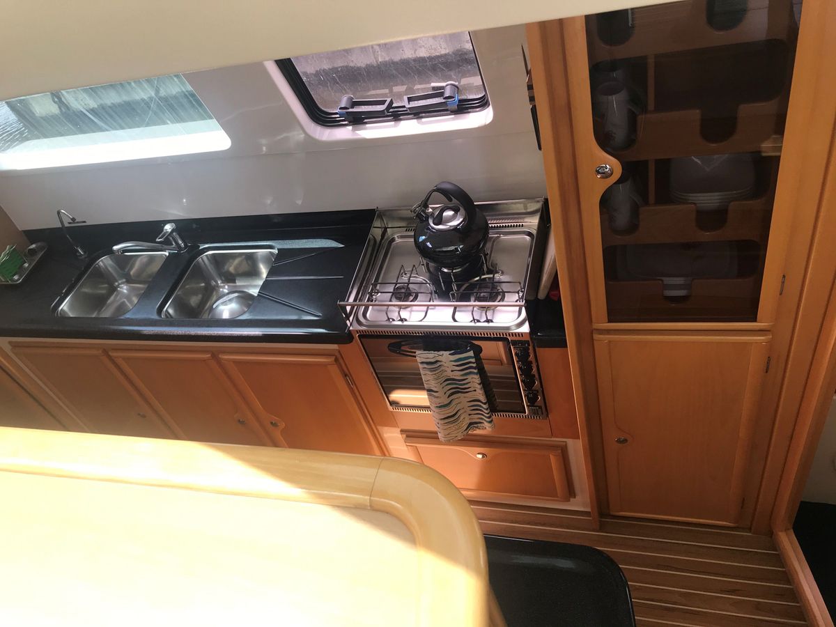 2010 Seawind 1160 Delux