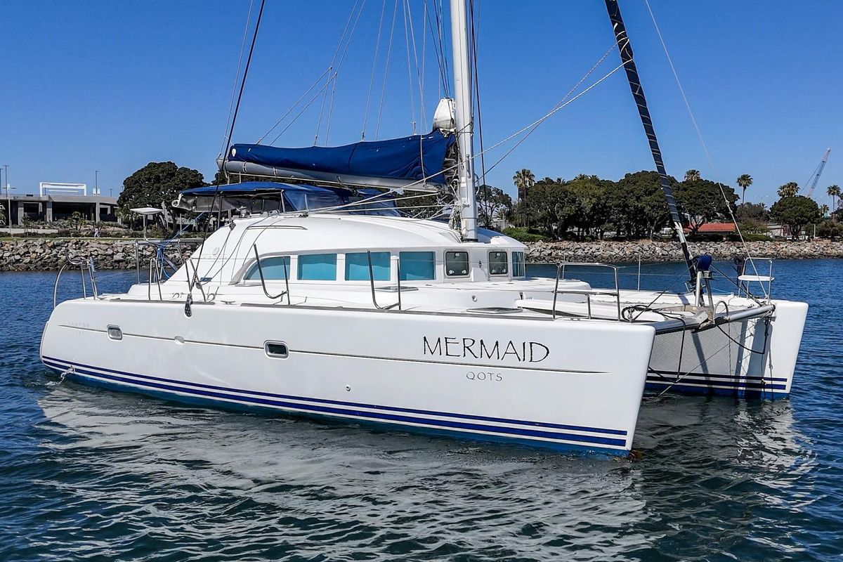2004 Lagoon 380