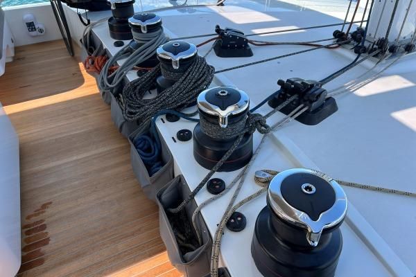 2023 Lagoon Seventy 7