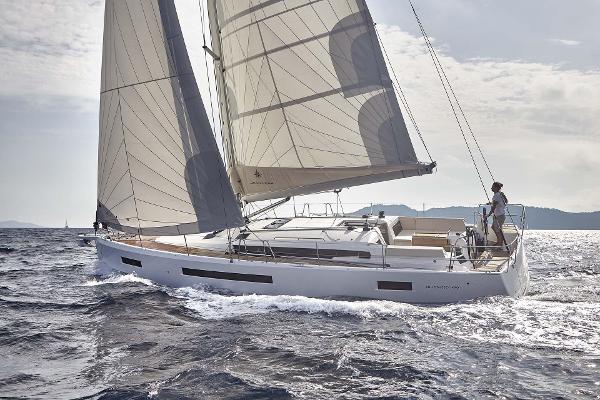 2023 Jeanneau Sun Odyssey 490 Boats