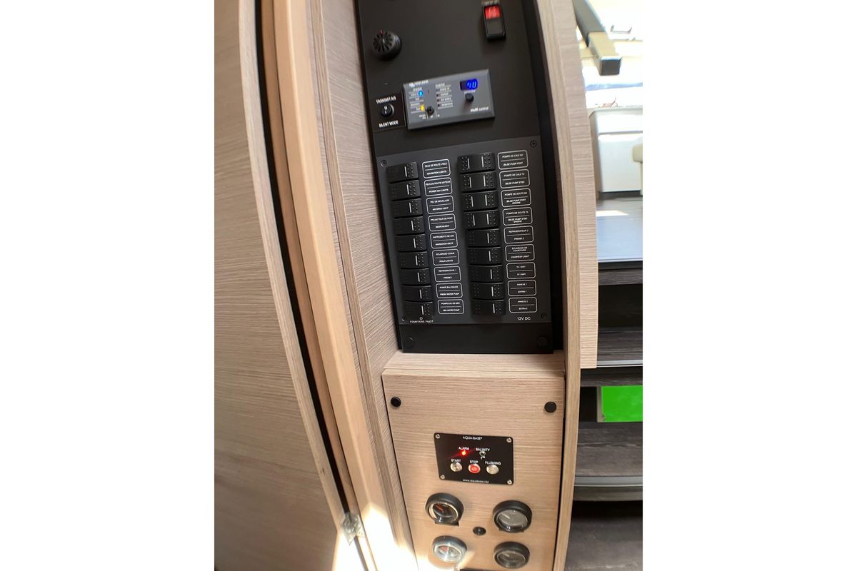 2023 Fountaine Pajot Elba 45 Catamaran for sale in Vannes, Morbihan, France 44 ft