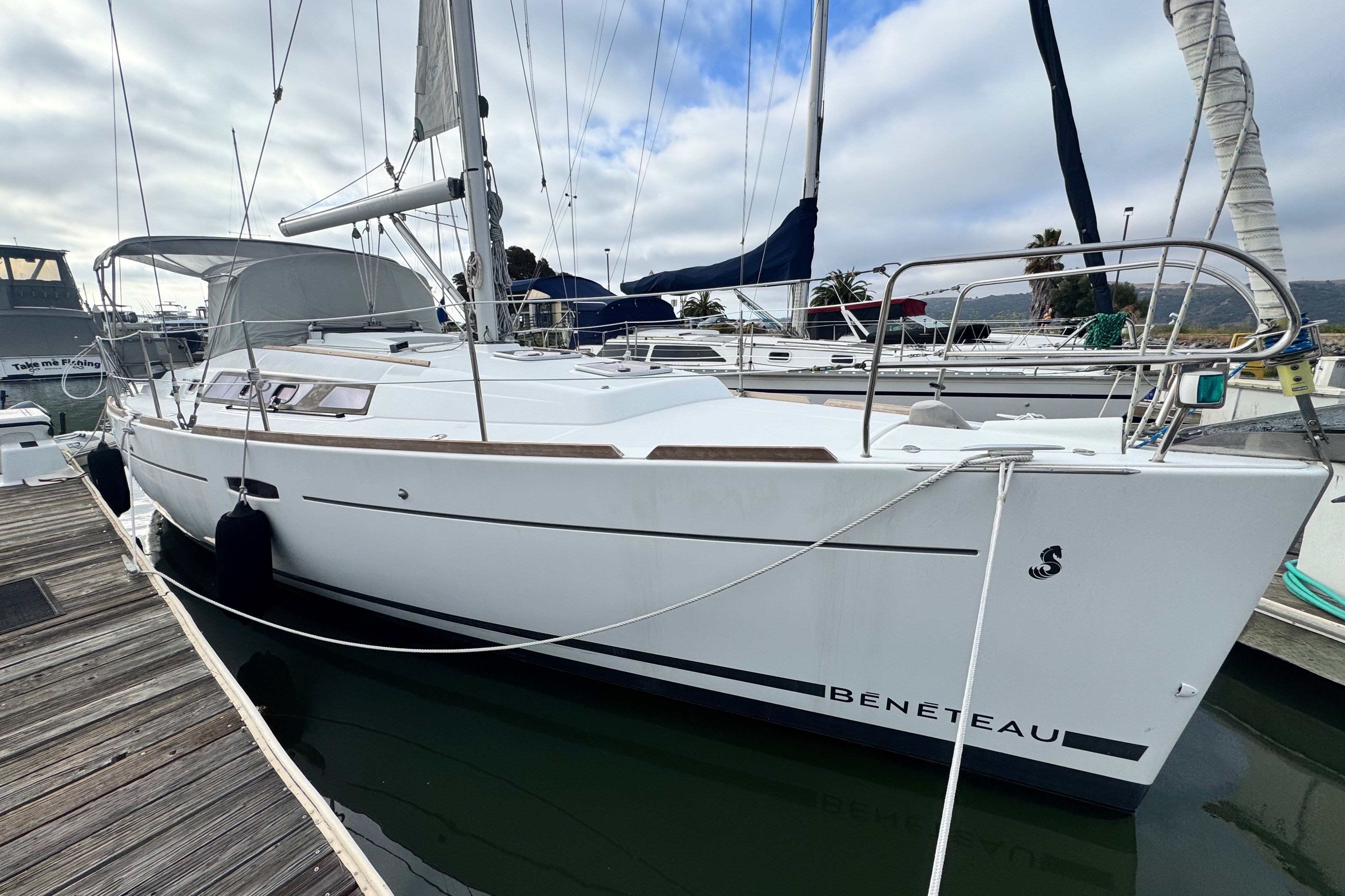 2012 Beneteau Oceanis 34 for sale in Benicia, California